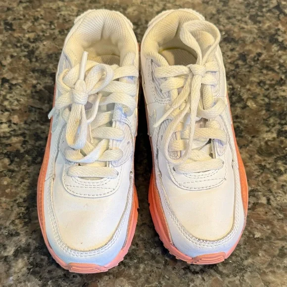 Girls Nike Air Max 90s size 13C - Picture 5 of 7